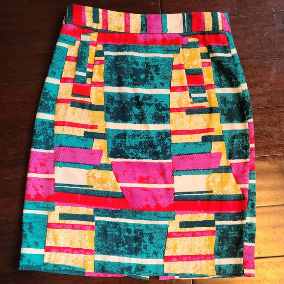 Color block skirt - Picture 2 of 3